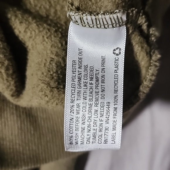 Boys cat&jack sweater xxl (18) - Picture 7 of 10